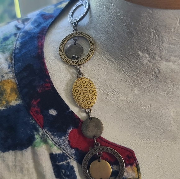 Premier Design Necklace - Picture 2 of 5